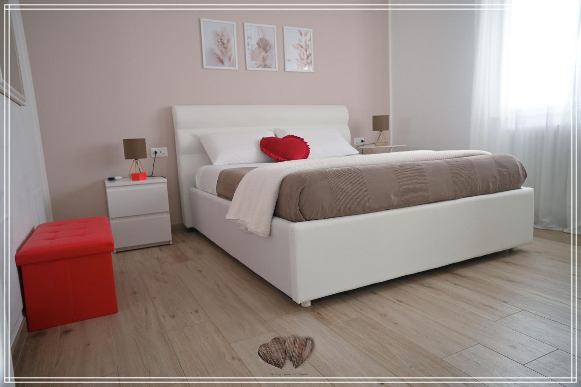Medico Romantic House Монополи Екстериор снимка